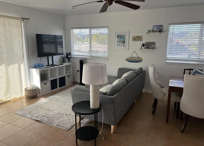 Kailani Loft, Kailua Coconut Grove 1-Bedroom